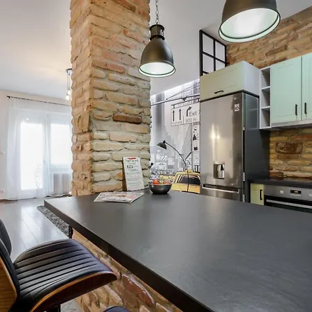 아파트 Ujlipotvaros Pearl 부다페스트