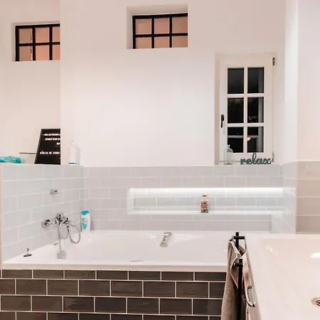 Ujlipotvaros Pearl 아파트