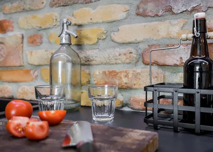 Ujlipotvaros Pearl Budapesta