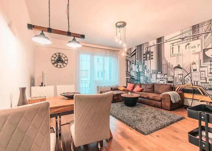 Ujlipotvaros Pearl *