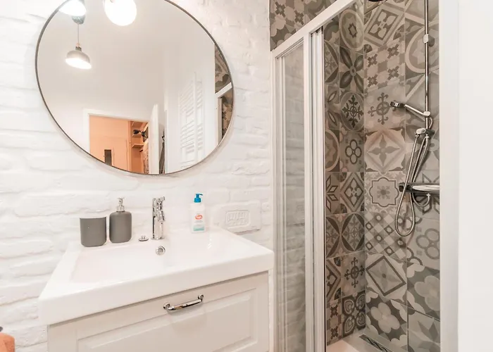 Ujlipotvaros Pearl Apartament *