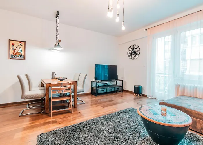 Ujlipotvaros Pearl Budapesta